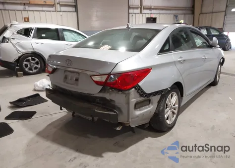 2011 Hyundai Sonata Gls z USA, uszkodzony, nr VIN 5NPEB4AC3BH240228